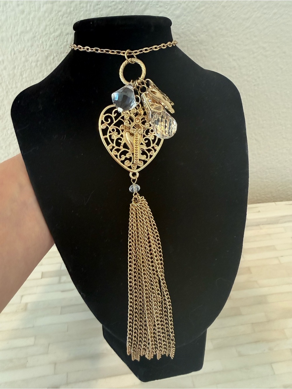 Gold Filigree Heart Tassel Pendant Necklace - Women Jewelry